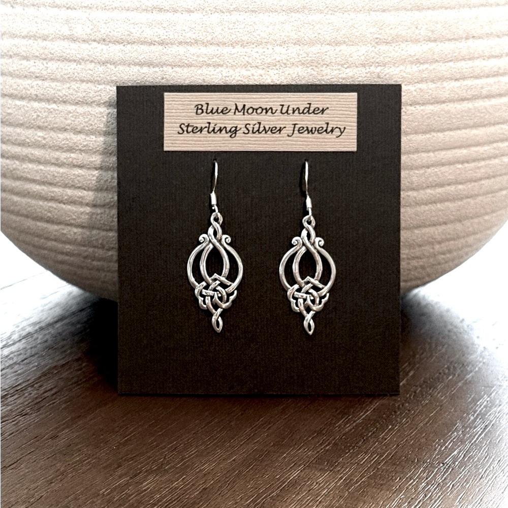 925 Sterling Silver Celtic Dangle Earrings! Hypoallergenic! NEW!